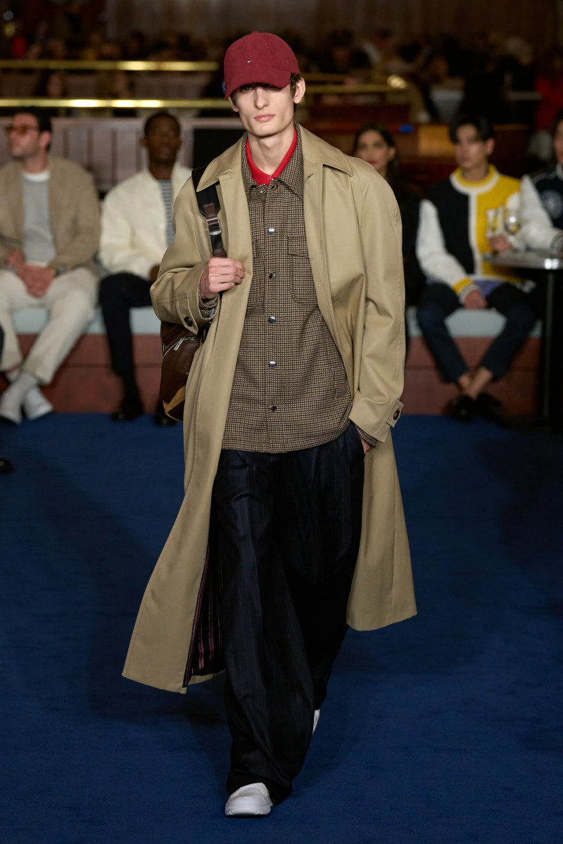 00051-tommy-hilfiger-fall-2024-ready-to-wear-credit-gorunway.webp