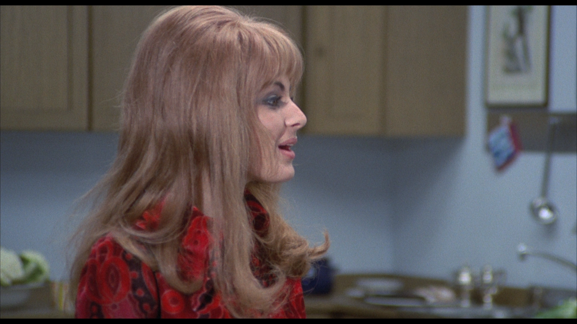 Пять кукол для августовской луны (1970. 5 bambole per la luna d'agosto).mkv_snapshot_00.10.06_[2024.04.14_04.29.54].png