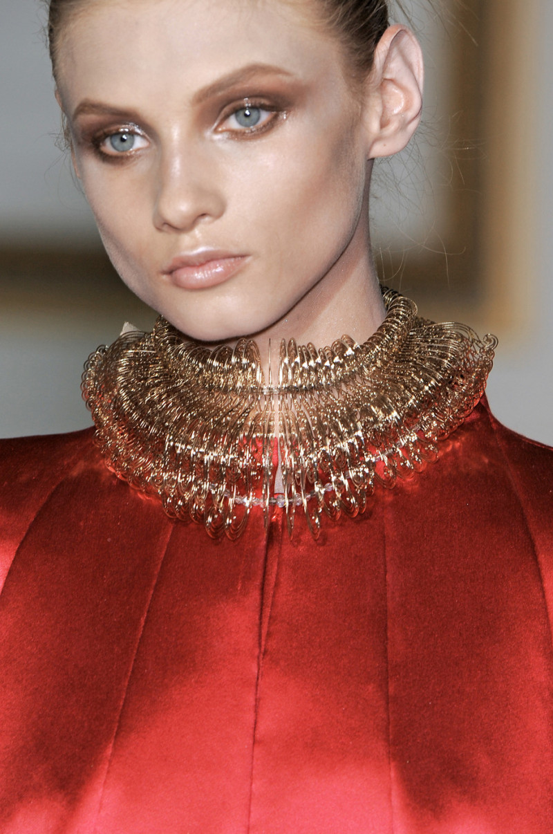 Valentino+Fall+2008+Details+_lOmnM-CFmJx.jpg