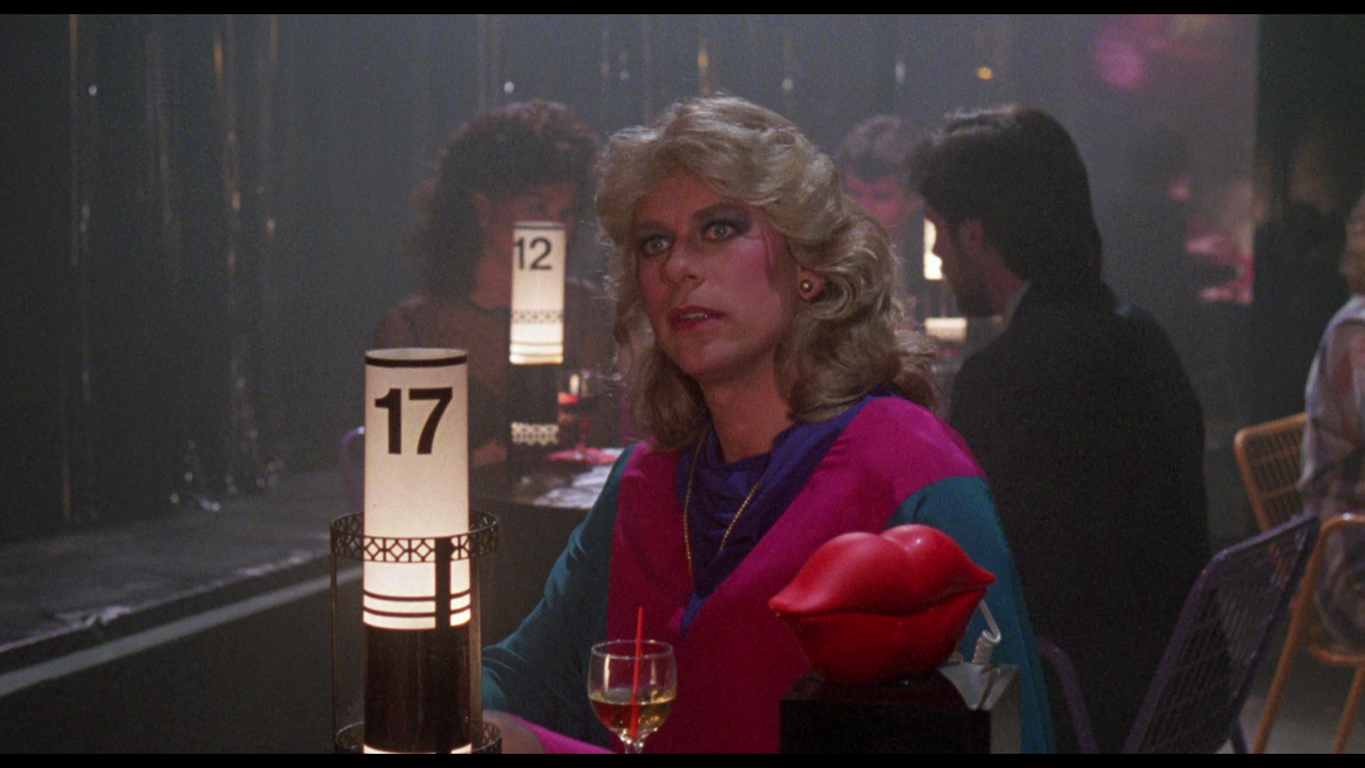 Once.Bitten.1985.Shout.Factory.BDRemux.1080p[(021881)2024-08-30-07-57-14].PNG