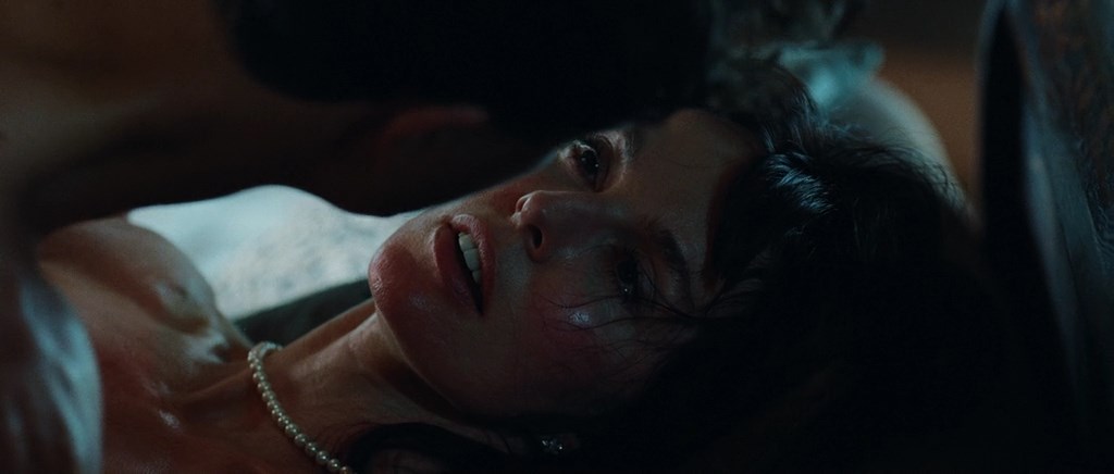 Это как день посреди ночи.2012.BDRip AVC msltel.mkv_snapshot_00.55.35.488.jpg