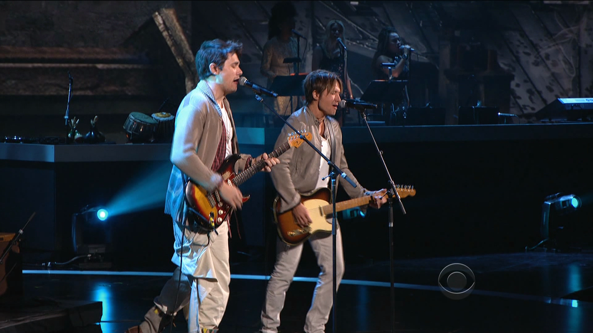 07 John Mayer and Keith Urban - Don't Let Me Down.ts_20240910_222159.890.png