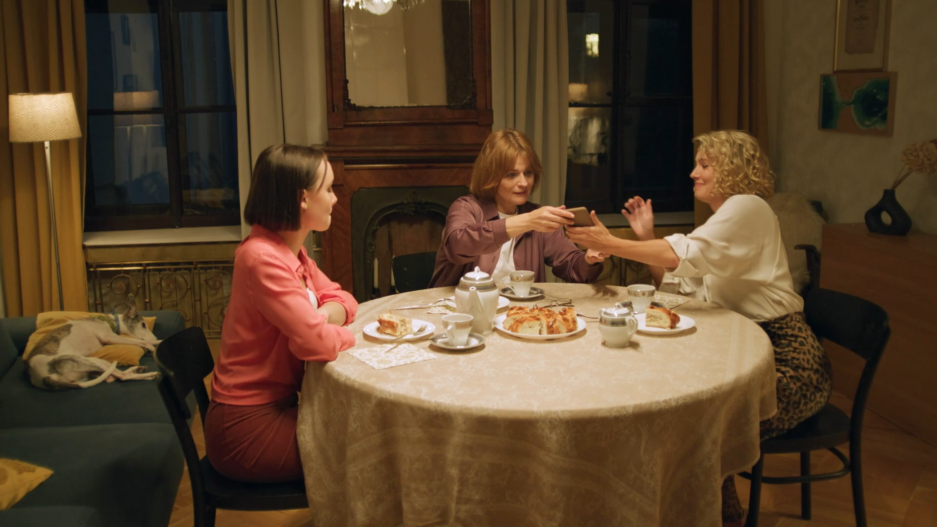 Zagadka.na.dvoih.01.serya.WEB-DL.(1080p).by.lunkin.mkv_snapshot_17.52.png