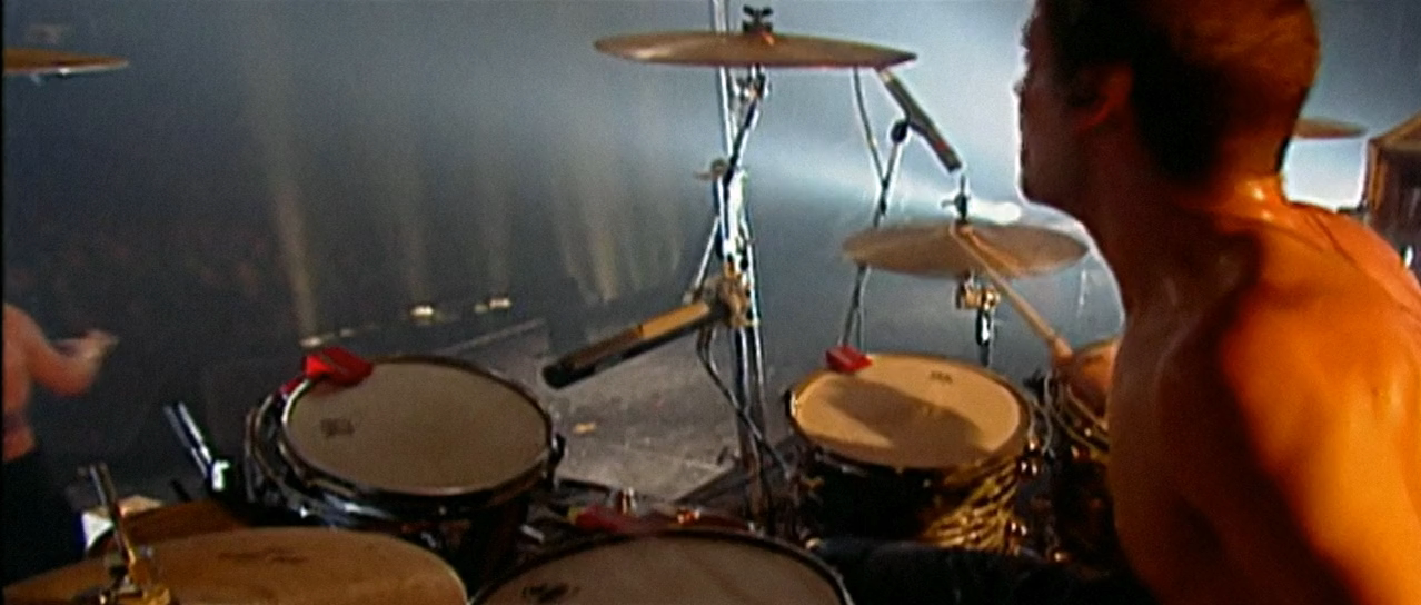 03. Rammstein.mkv_20241127_210341.385.png