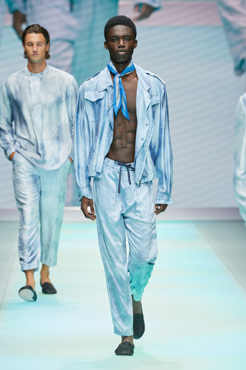 00092-Emporio-Armani-Spring-22-RTW-Milan-credit-gorunway.JPG