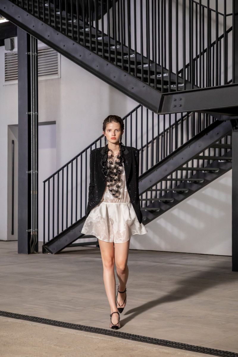 00063-Emporio-Armani-RTW-Spring-21.jpg