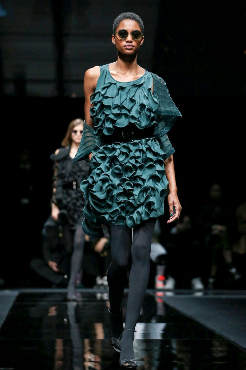 Emporio-Armani-RTW-FW20-Milan-6470-1582282636.jpg