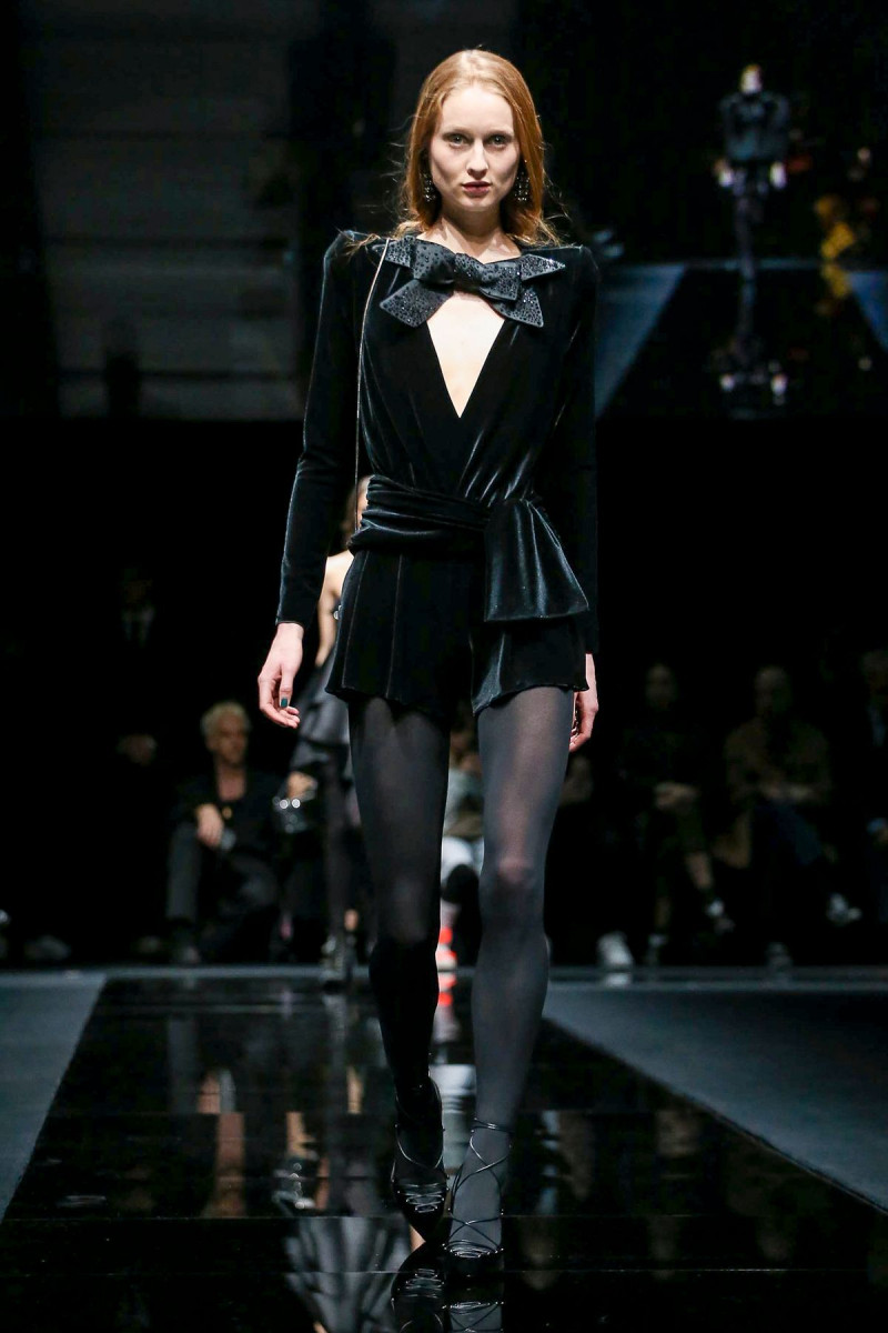 Emporio-Armani-RTW-FW20-Milan-6648-1582282786.jpg