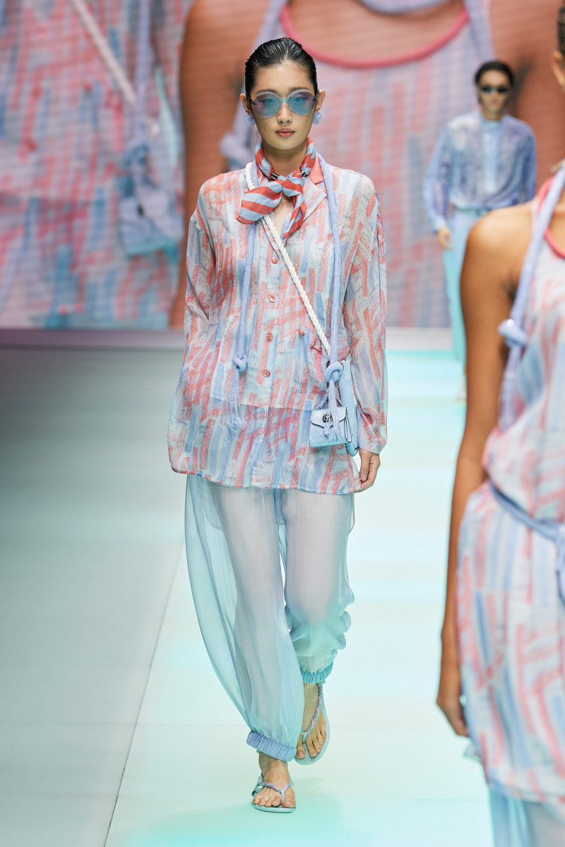 00084-Emporio-Armani-Spring-22-RTW-Milan-credit-gorunway.JPG
