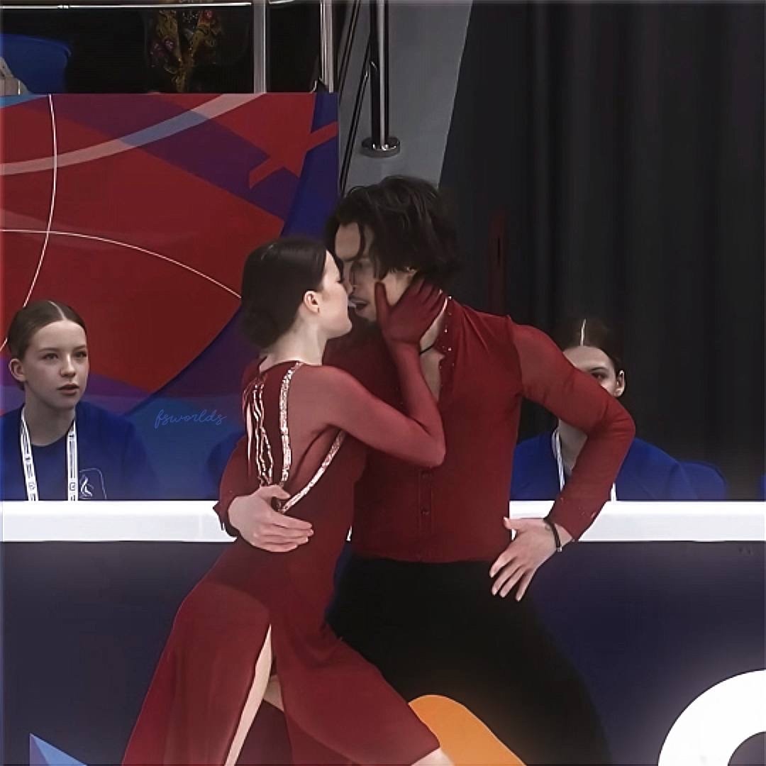 https://i4.imageban.ru/out/2025/02/16/f11fd724eb1bc35ddaa9f022d91b9ac4.jpg