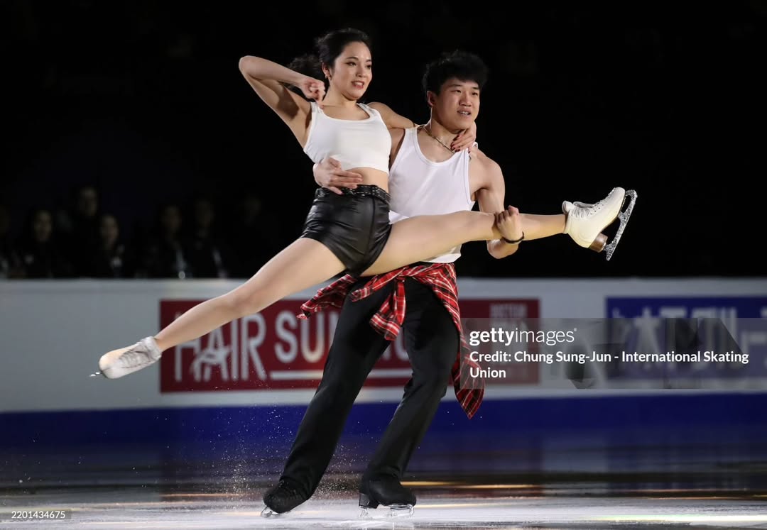 https://i4.imageban.ru/out/2025/02/23/ba4cbfc2f31fe3a562c6f00df7213f3d.jpg