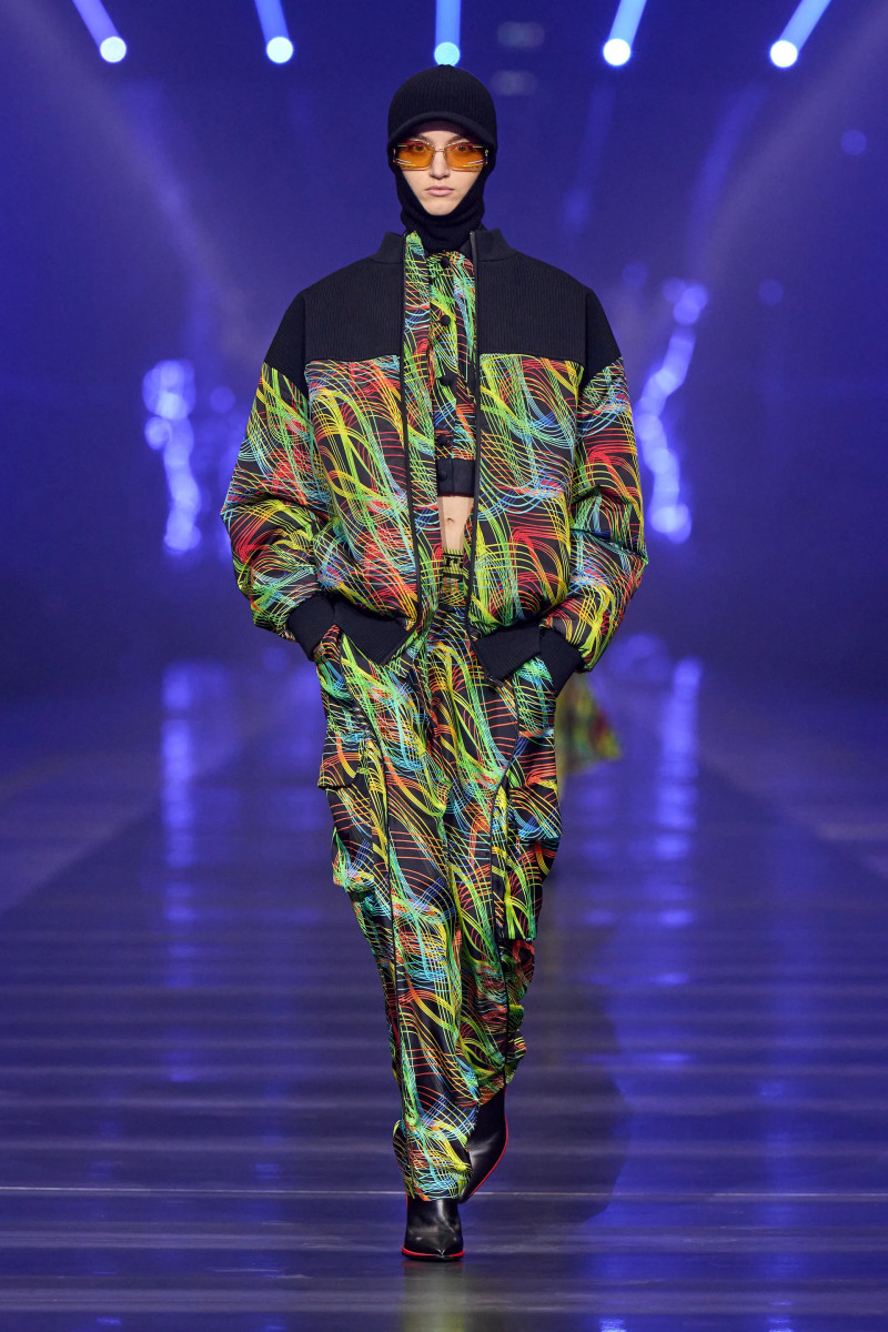 00030-ferrari-fall-2022-ready-to-wear-milan-credit-filippo-fior-gorunway.webp