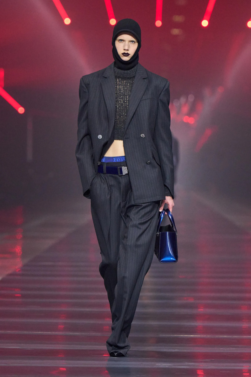 00005-ferrari-fall-2022-ready-to-wear-milan-credit-filippo-fior-gorunway.webp
