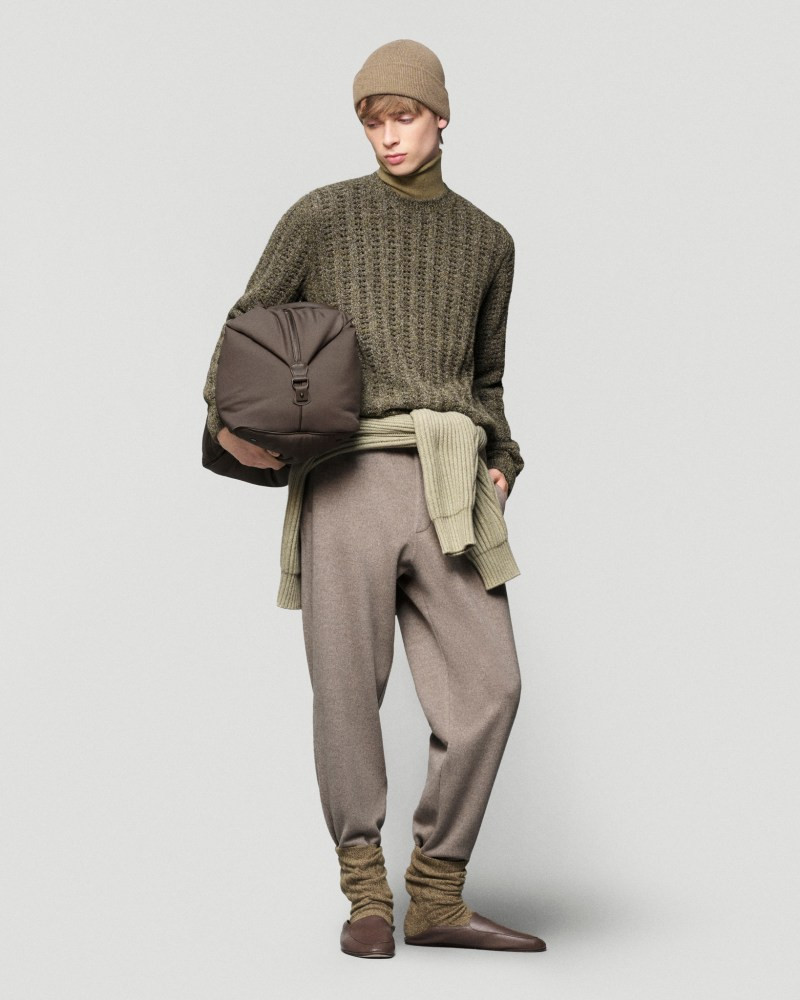 loro-piana-fw25-rtw-r-ctsy-0105.jpg