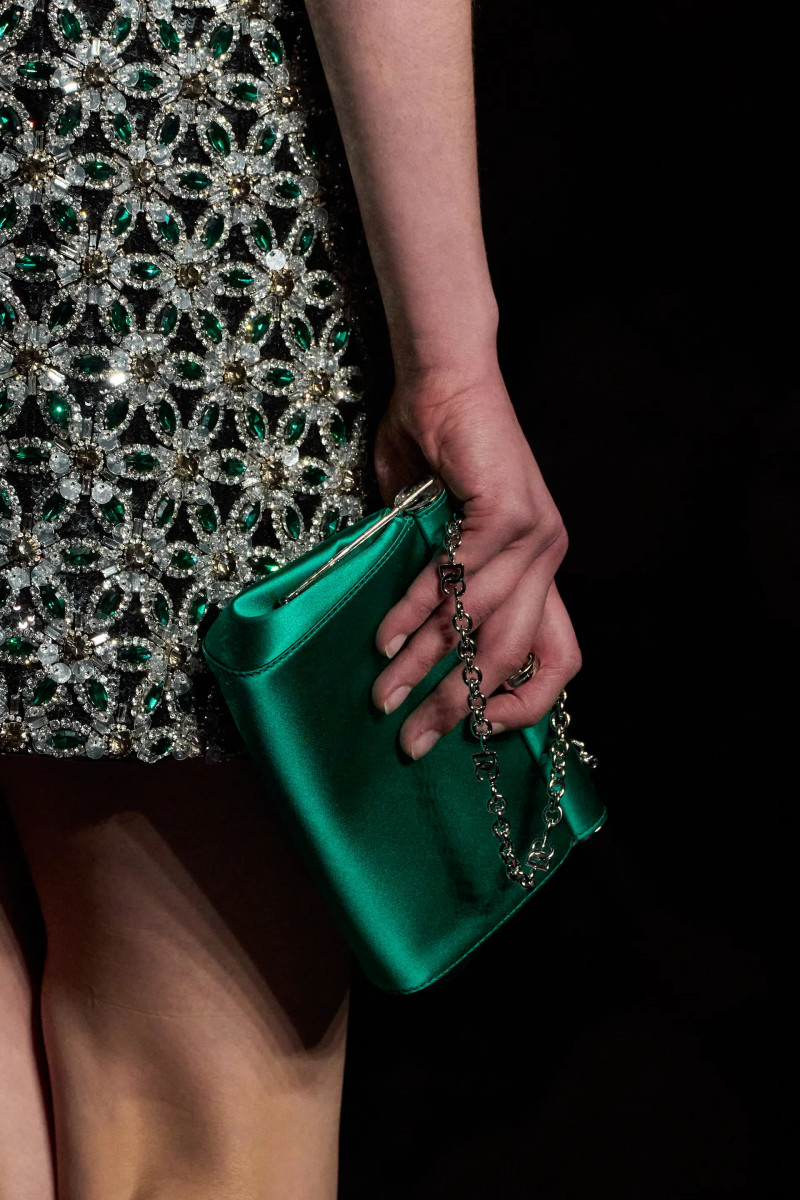 00237-dolce-and-gabbana-fall-2025-ready-to-wear-detail-credit-gorunway.webp