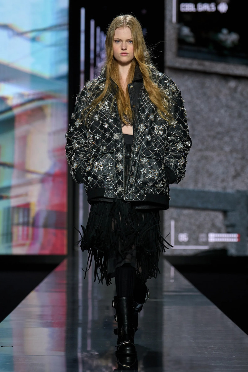 00048-dolce-and-gabbana-fall-2025-ready-to-wear-credit-gorunway.webp