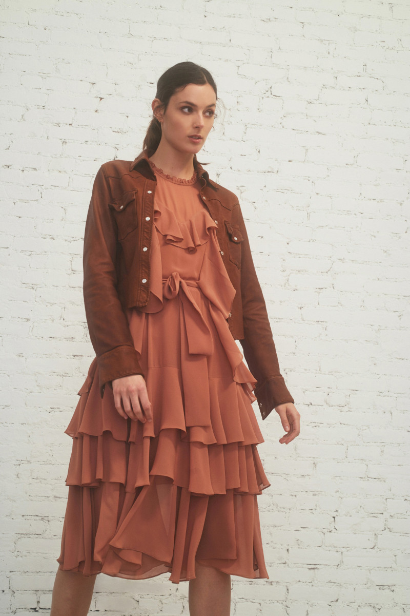 00010-marissa-webb-new-york-pre-fall-19-credit-Chris-Parente.jpg