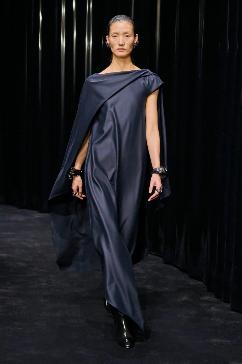 00035-ferrari-fall-2024-ready-to-wear-credit-gorunway.webp