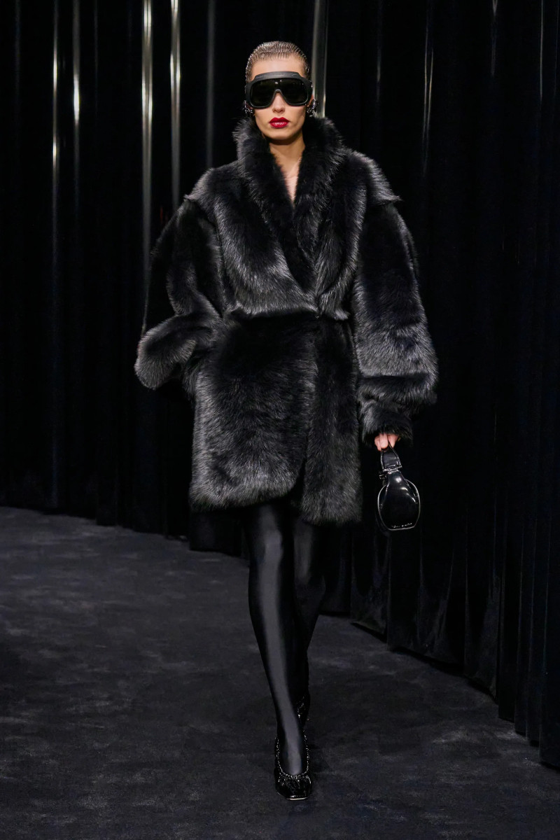 00010-ferrari-fall-2024-ready-to-wear-credit-gorunway.webp