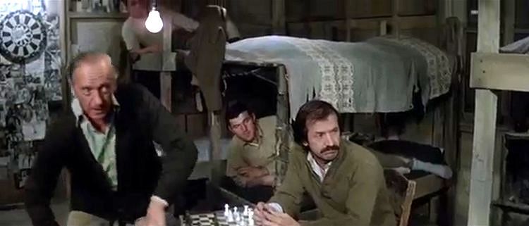 Бегство к Афине /Escape to Athena/ 1979 (0:35:28 / 1:59:17)