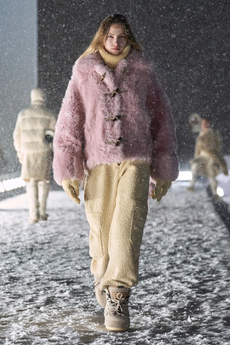 00063-moncler-grenob-fall-2025-ready-to-wear-credit-brand.webp