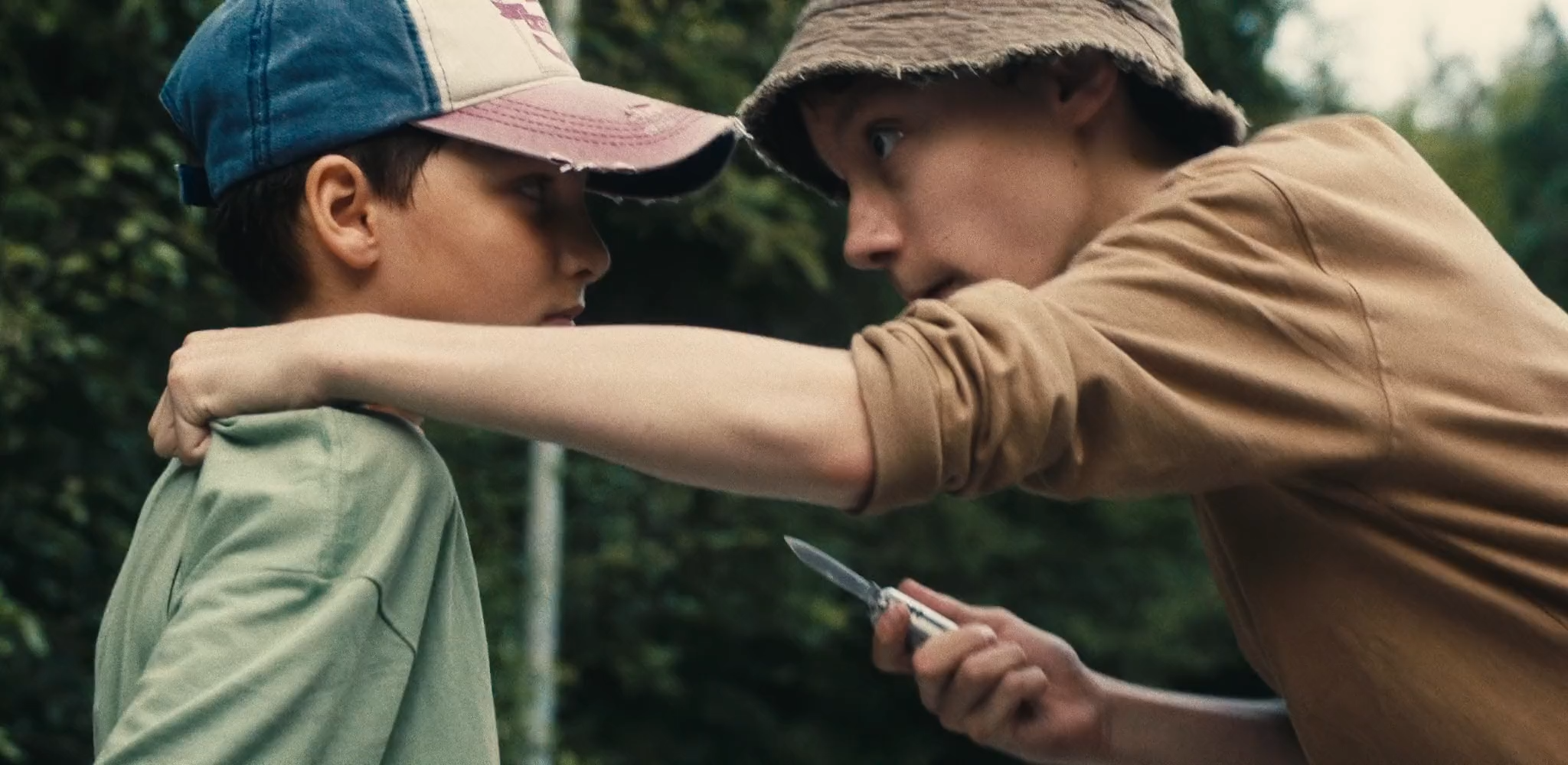 Game 2020 WEB-DL.mkv_snapshot_05.33.png