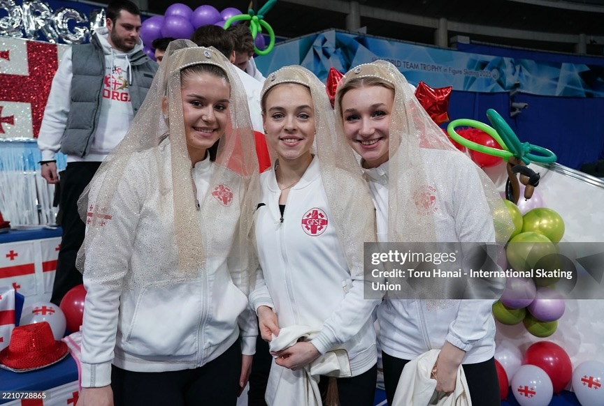 https://i4.imageban.ru/out/2025/04/20/e04e3f392bec7bd62364ce76fcf855c3.jpg