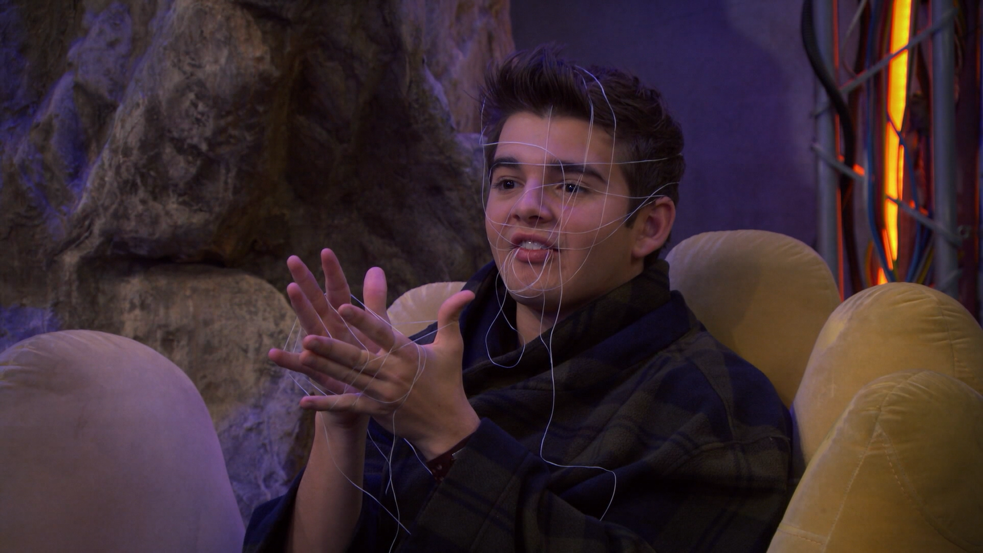 The.Thundermans.S01E10.Crime.After.Crime.1080p.WEB-DL.x264.Rus.Eng-@EniaHD.png