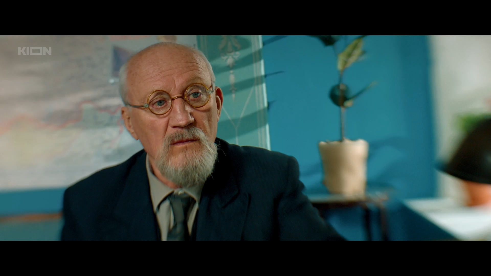 Pochtar.2025.WEB-DL.1080p.ExKinoRay.mkv_snapshot_00.16.22.png