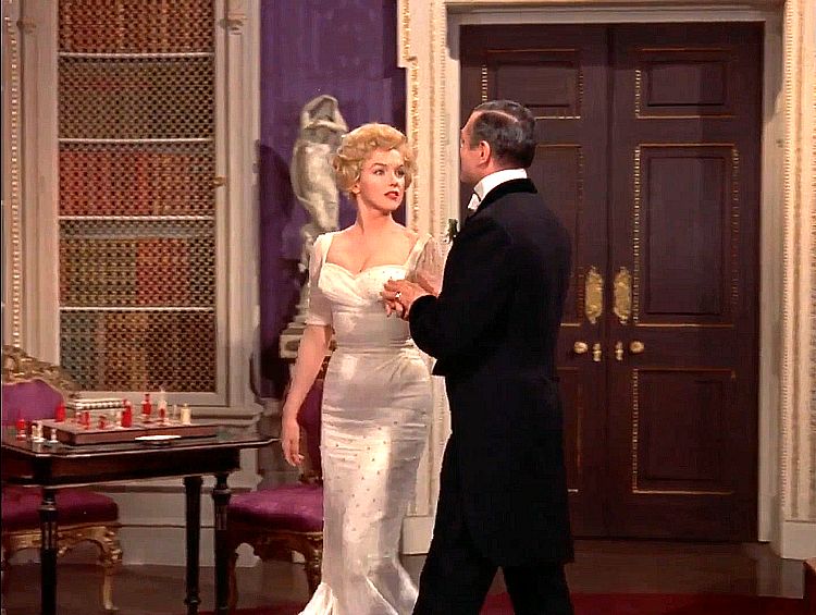 Принц и танцовщица /Prince and the Showgirl/ 1957 (0:28:37 / 1:56:56) 