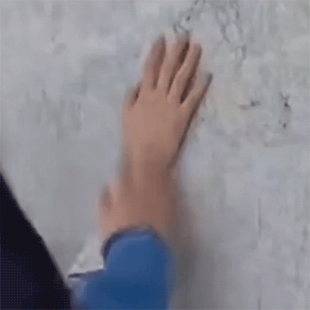 22cdd9e1914fa591cbe6ad01f82b23b2.gif