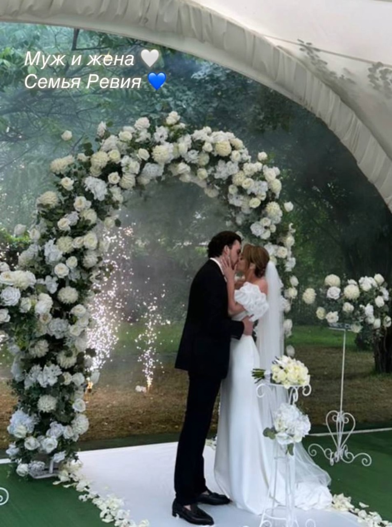 https://i4.imageban.ru/out/2025/06/15/a0a3a4d90ab466cbd7ad6519ba3dfb82.jpg