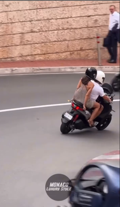852385f9751354ed2162519c3fb9ee7e.png