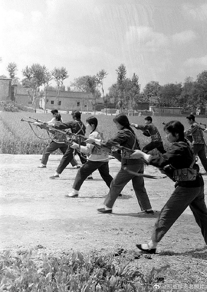 1970?????????.jpg