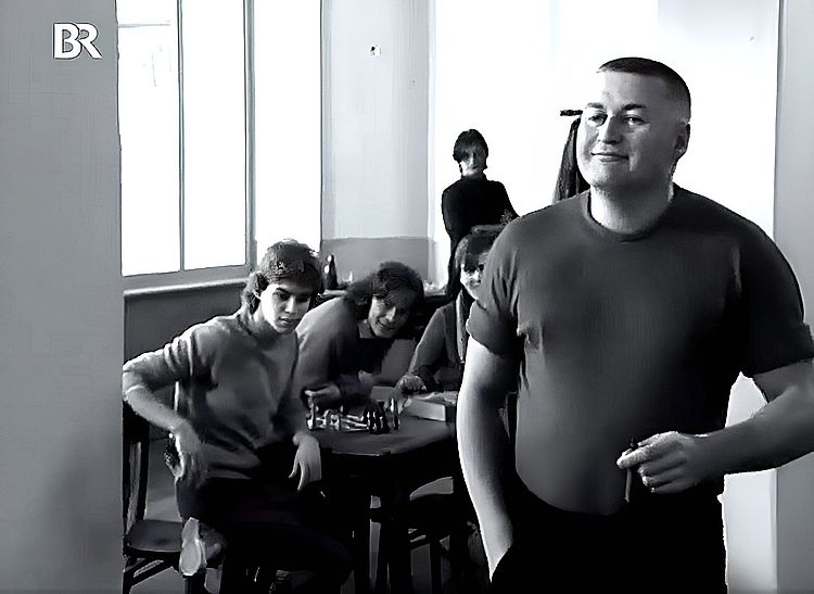 Последствия /Konsequenz/ 1977 (0:45:17 / 1:35:00)