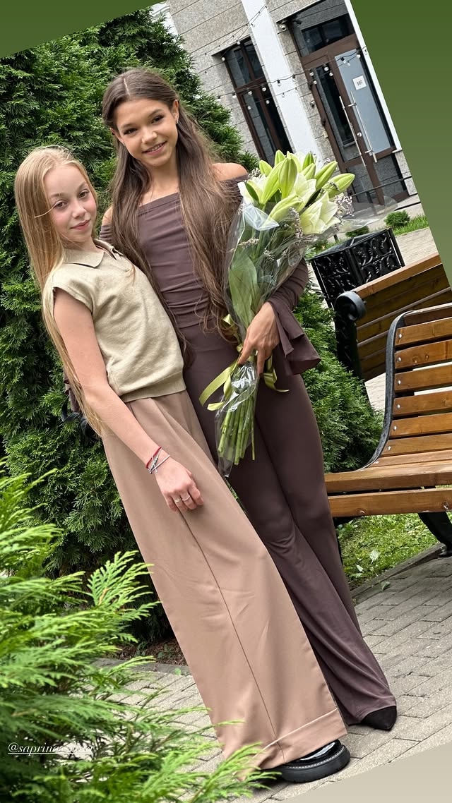https://i4.imageban.ru/out/2025/08/18/ac3712976bb0379ba4bf9bdb4654d210.jpg