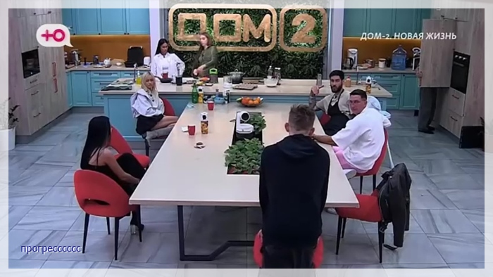 https://i4.imageban.ru/out/2025/08/25/ad2b2f81e30a1fe43835c1b2b1a17d9c.jpg