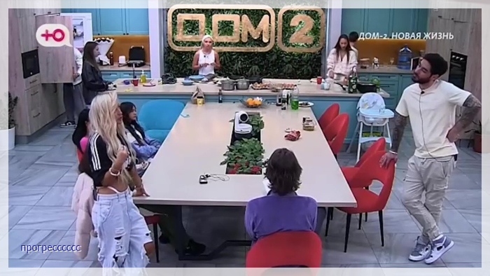 https://i4.imageban.ru/out/2025/09/02/bf053223986e4d1d4f466d4d949af8ce.jpg