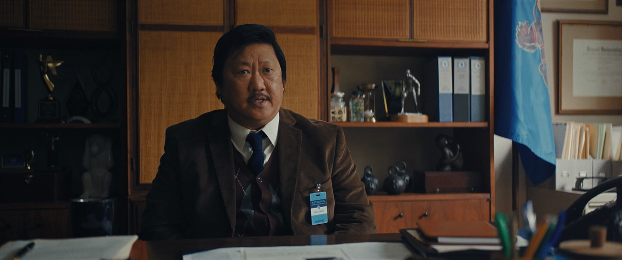 Weapons.2025.2xDUB.BDRip.720p.x264.seleZen.mkv_20251010_104459.335.png