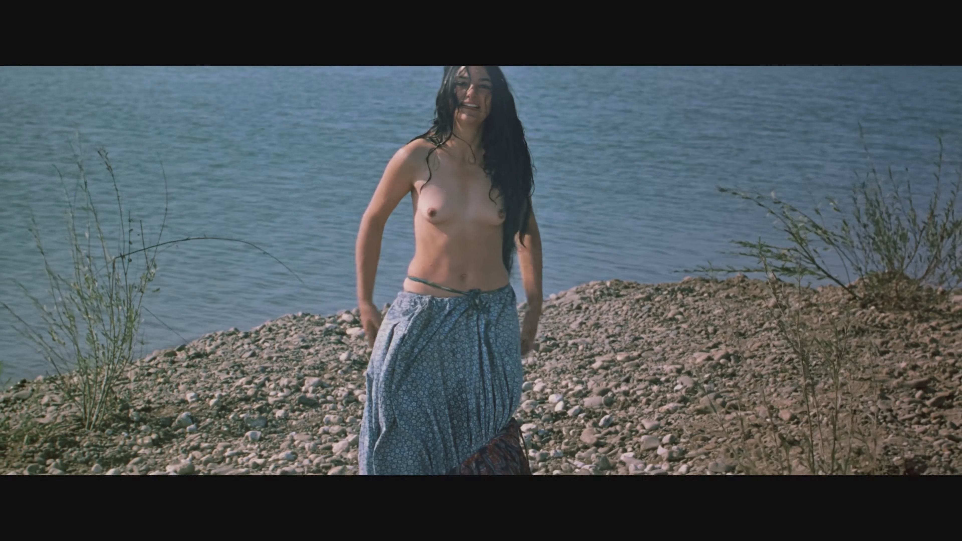 Светлана Тома Табор уходит в небо (1976) UHD 4K.mp4_000049.217.jpg