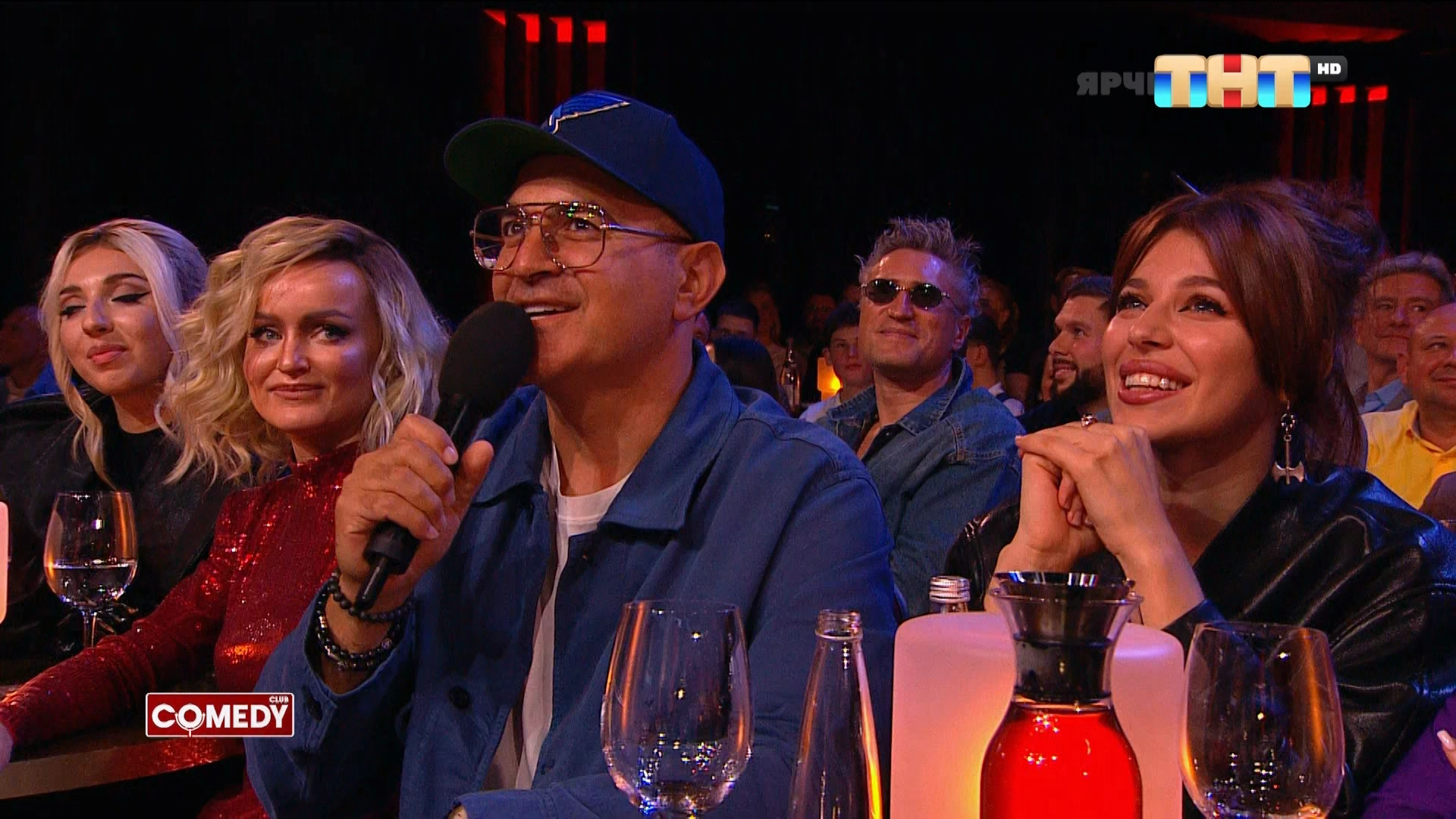   Comedy Club /  665 (03.10.2025) HDTV 1080i | BigFANGroup (    )