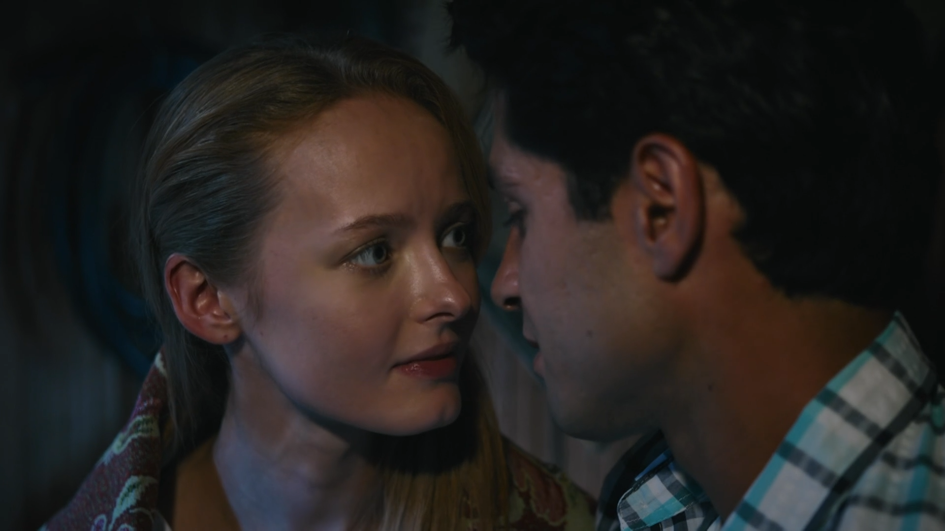 Ребенок по расчету_s01_e01_1080p_nnm-club.mkv_snapshot_13.16.png