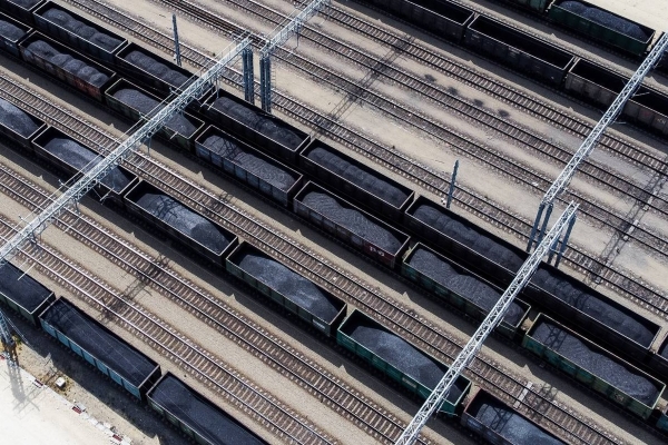 Петербургская биржа готовит экспортные торги углём