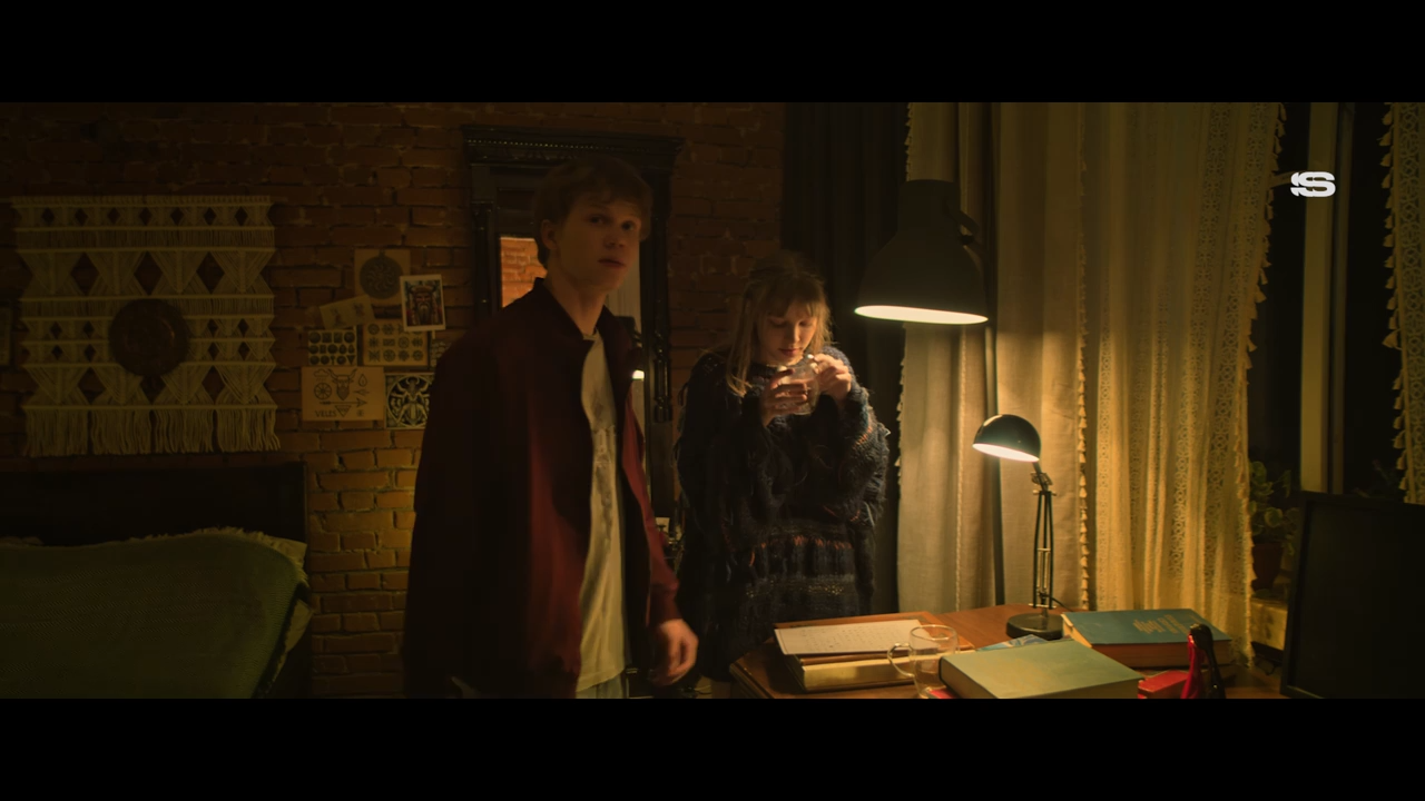 Vampiry srednej polosy.S03E01.2025.WEB-DL.720p.mkv_snapshot_00.47.36.png