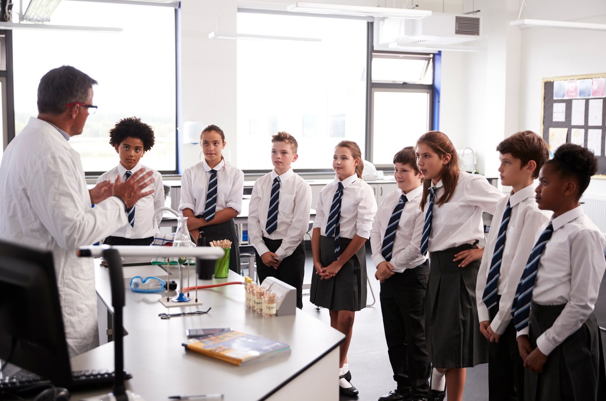 Какие преимущества дают частные школы при обучении за рубежом