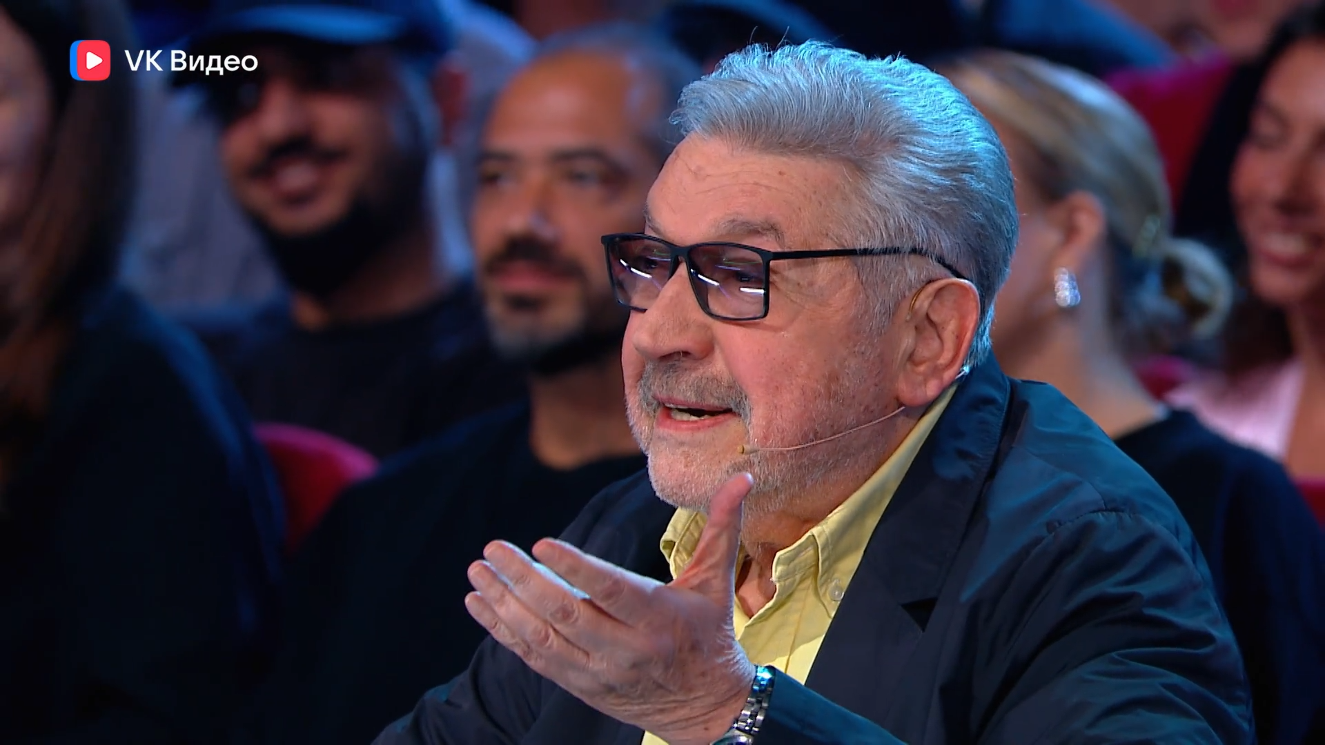 Звёзды. 2 сезон. Фестиваль. 1 выпуск.mp4_snapshot_00.10.11.400.png