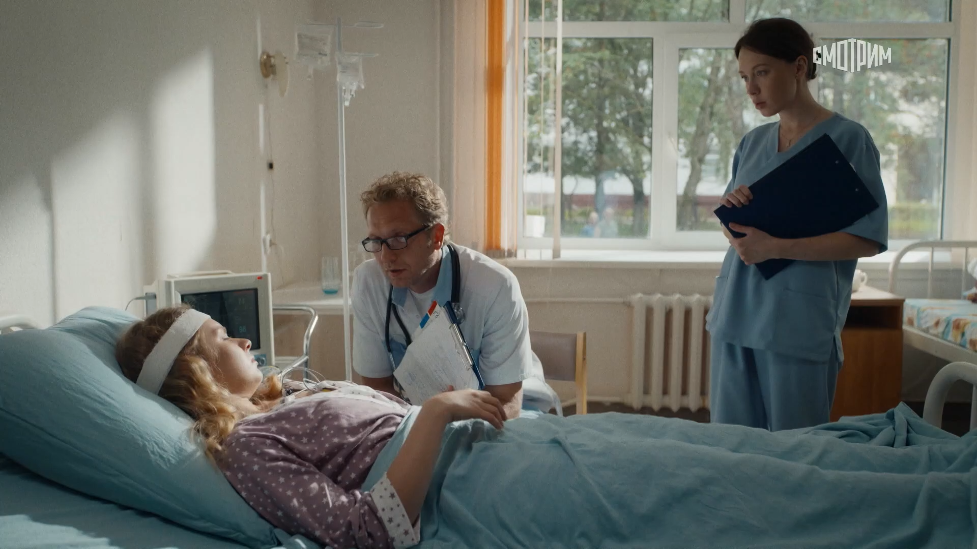 01. Между голосом и эхом.2025.WEB-DL 1080p.Files-x.mkv_snapshot_07.04.png