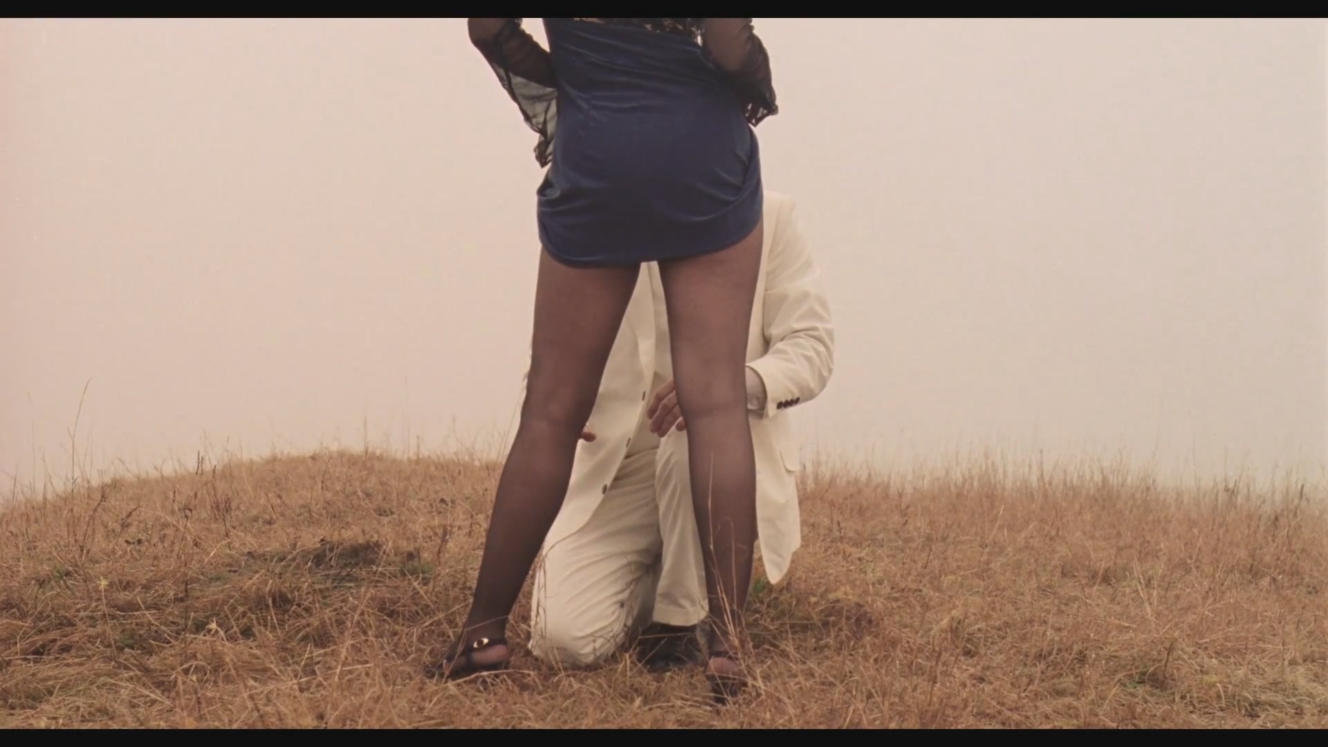 Радмила Щеголева Белый костюм (1999) HD 1080.mp4_20251206_110741.600.jpg