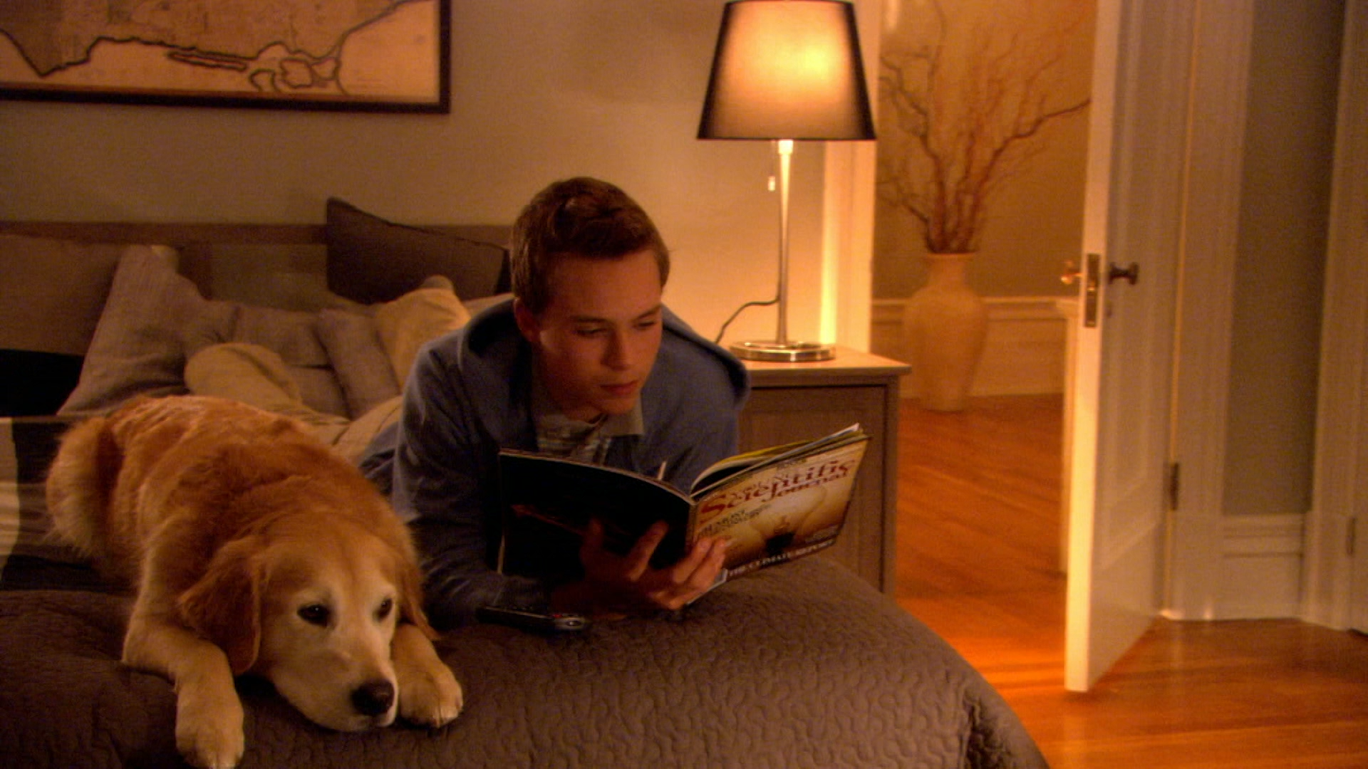 Cancel.Christmas.2010.AMZN.WEB-DL.1080p.RUS.ENG.mkv_snapshot_00.31.26.png