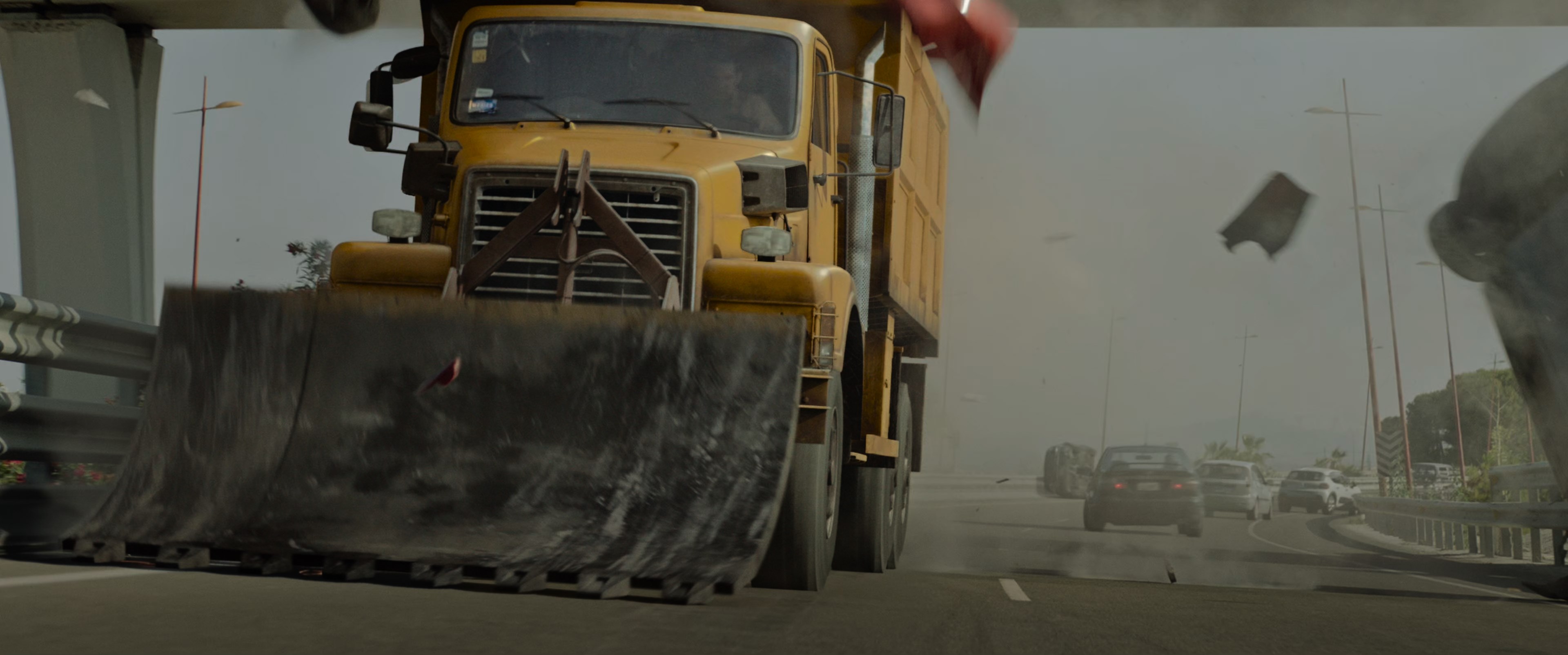 Terminator Dark Fate (2019) BDRip 2160p-NVENC 10 bit [HDR].mkv_snapshot_00.19.21.160.jpg